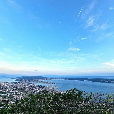 Apartman Markulin Trogir Bagian luar foto