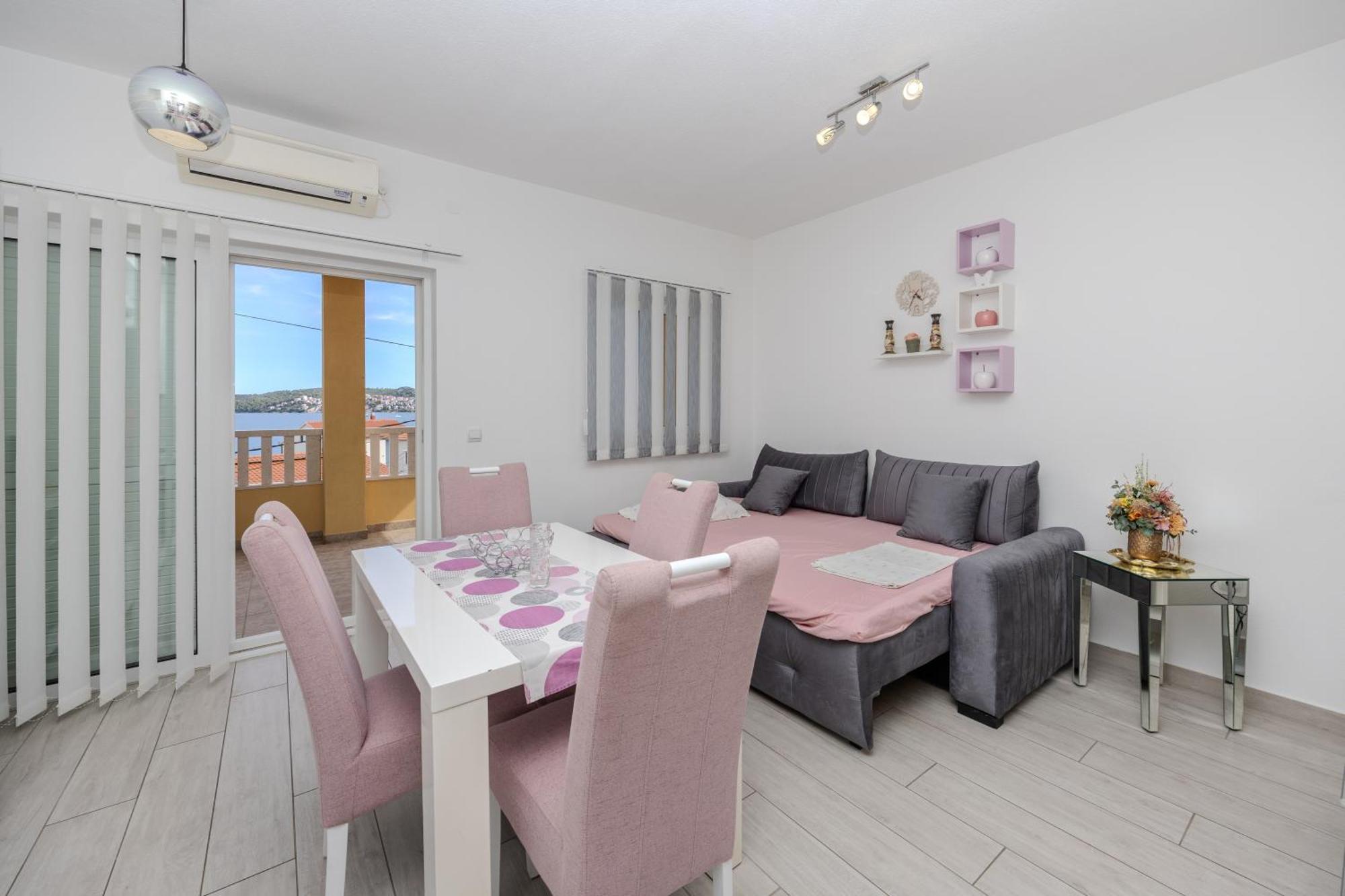 Apartman Markulin Trogir Bagian luar foto