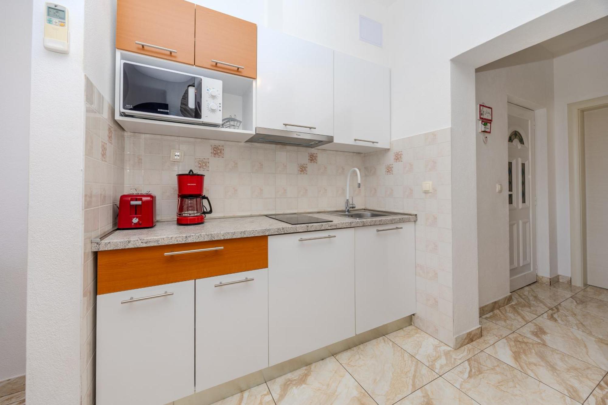 Apartman Markulin Trogir Bagian luar foto