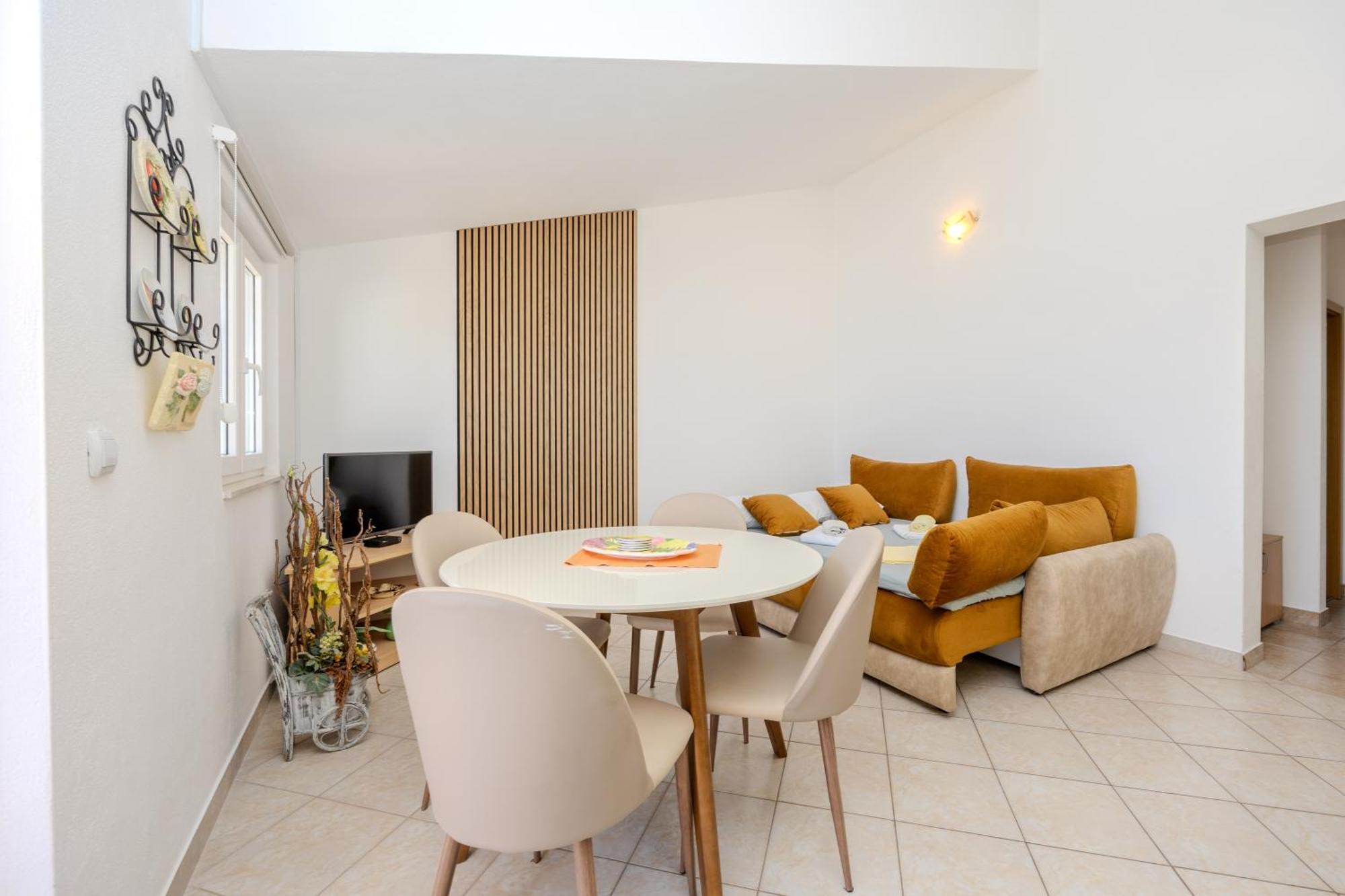 Apartman Markulin Trogir Bagian luar foto