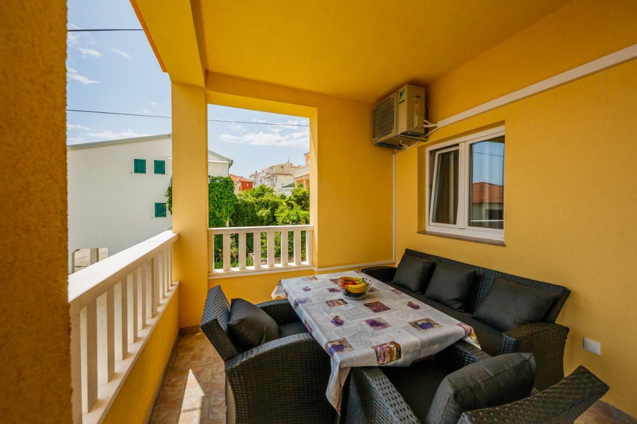 Apartman Markulin Trogir Bagian luar foto