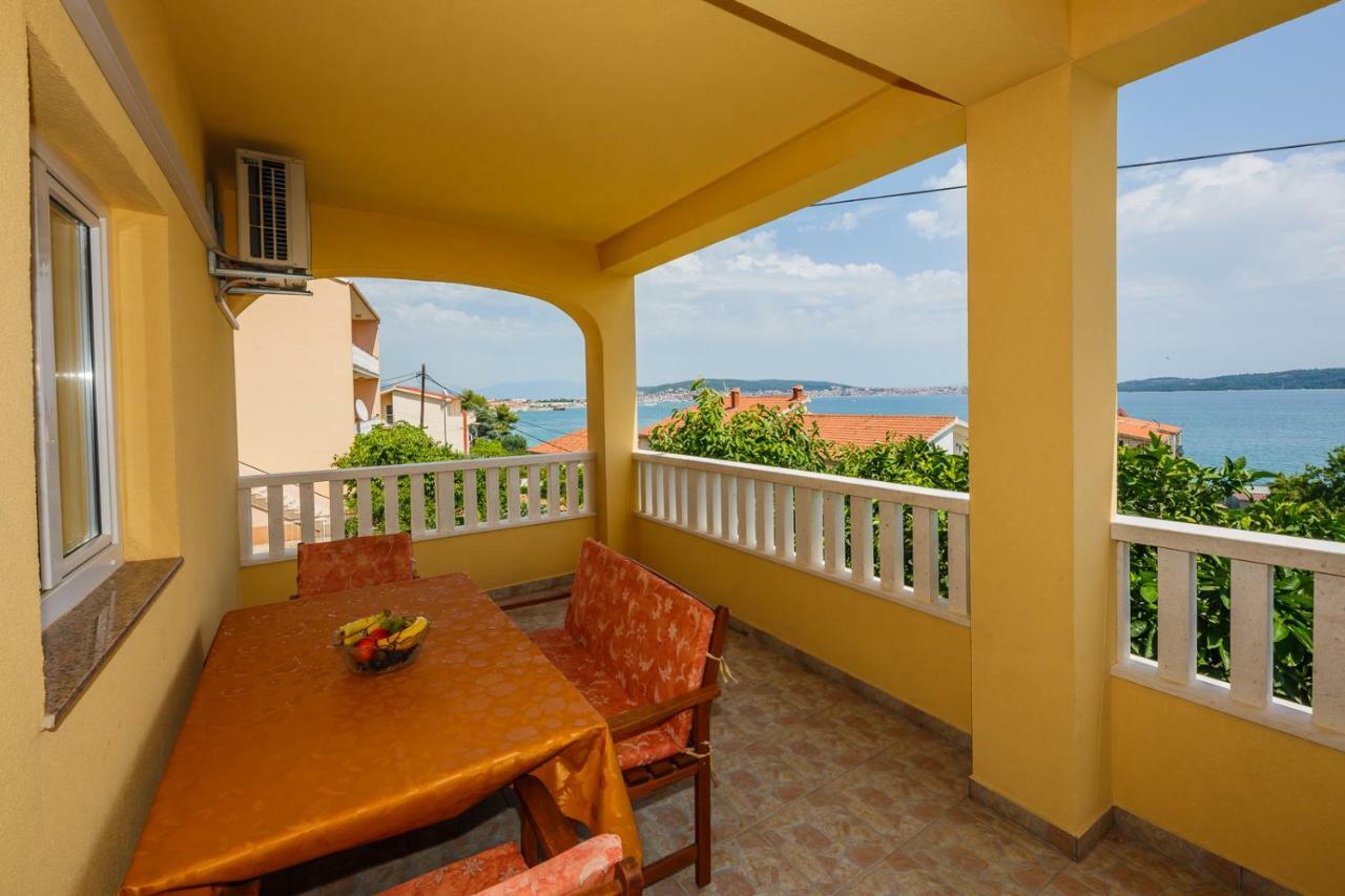 Apartman Markulin Trogir Bagian luar foto
